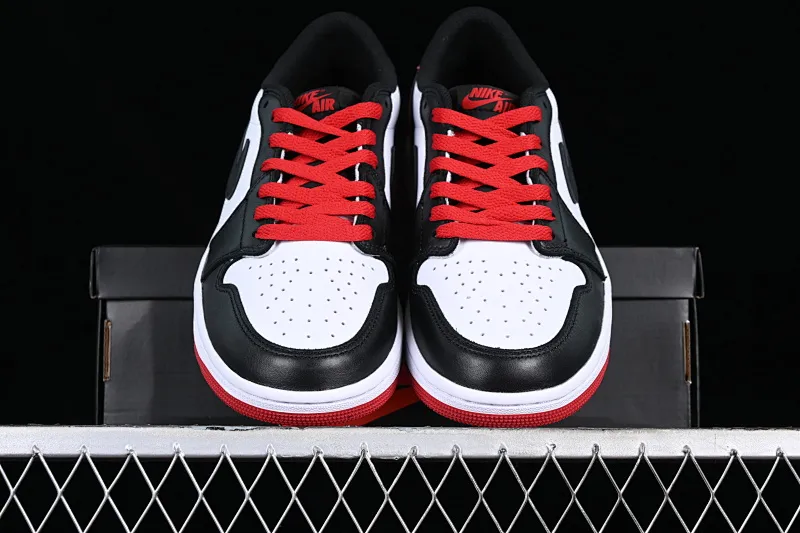 All categories Air Jordan Jordan series basketball shoes Air Jordan 1 Low OG version Air Jordan 1 Low "Black Toe" AJ1 Joe 1 new black toe cultural and leisure sports sneakers CZ0790-106